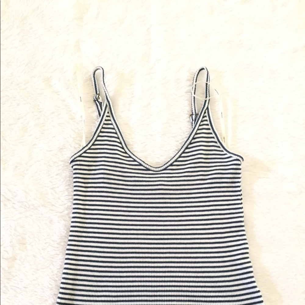 Forever 21 Cami Ribbed Crop Top